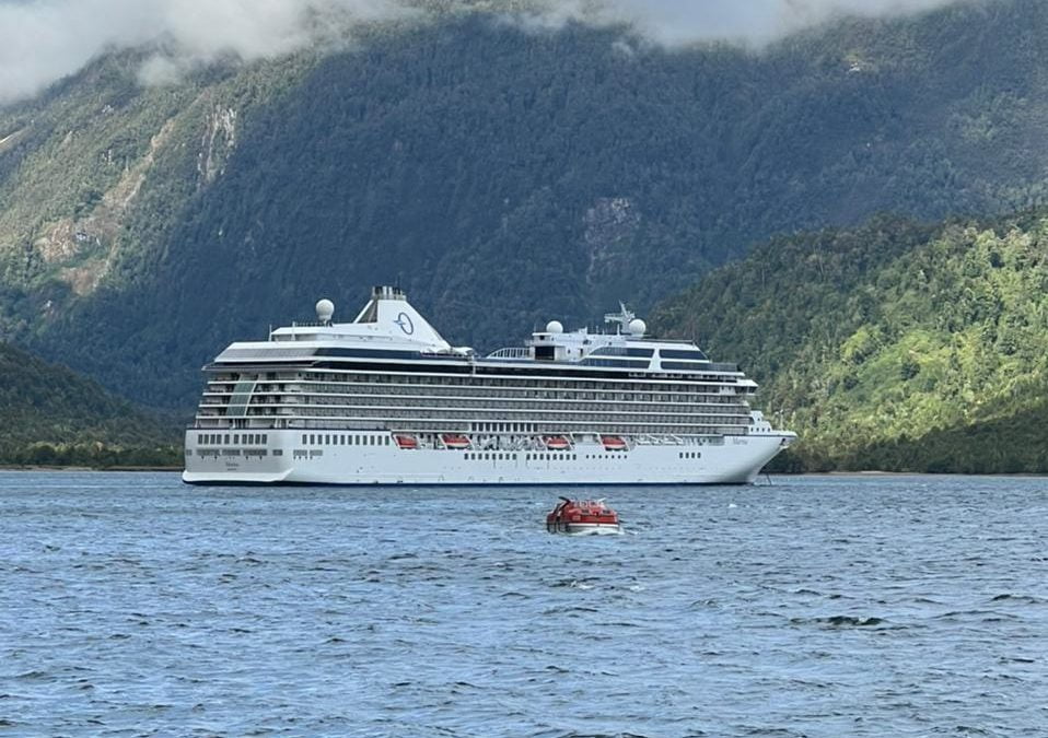 Puerto Chacabuco recibe a su primer crucero tras una larga pausa en las recaladas